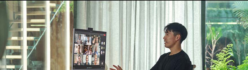 HP 옴니스튜디오 X 일체형 데스크탑 PC 32-c1001kr(B7VT8PA